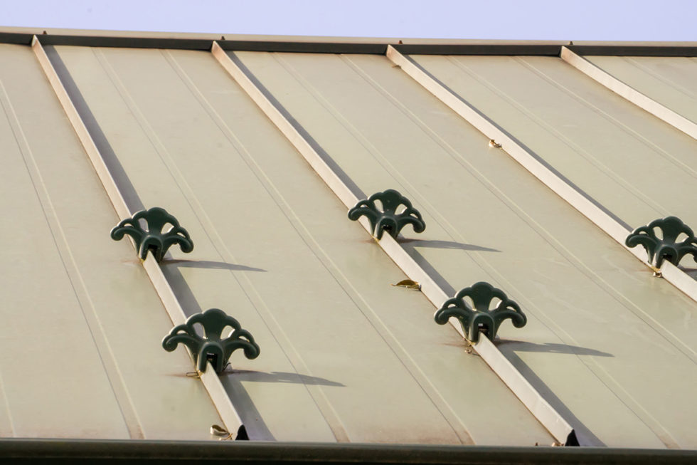 Benefits And Drawbacks Of Snap-lock Roofing